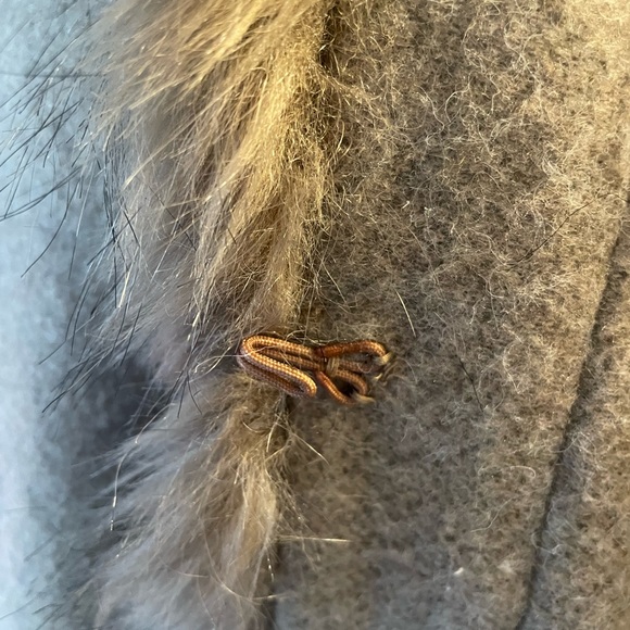 Fur Collar Shrug by Studio - Picture 4 of 7